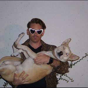 Meet your Posher, Christopher